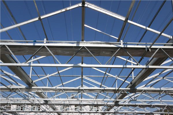 玻璃溫室骨架結(jié)構(gòu)材質(zhì)解析